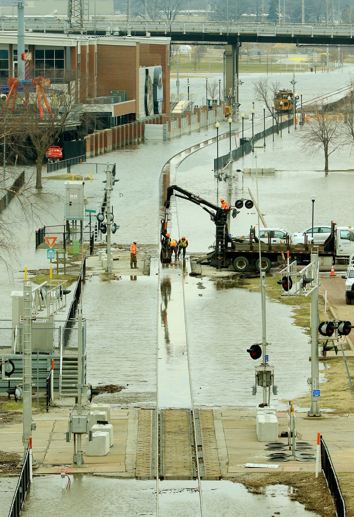 040319-qct-qca-flood-004